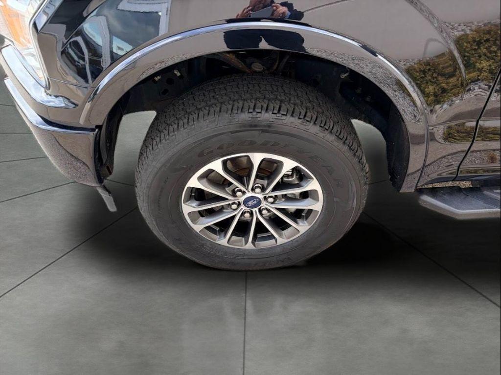 used 2019 Ford F-150 car, priced at $27,395