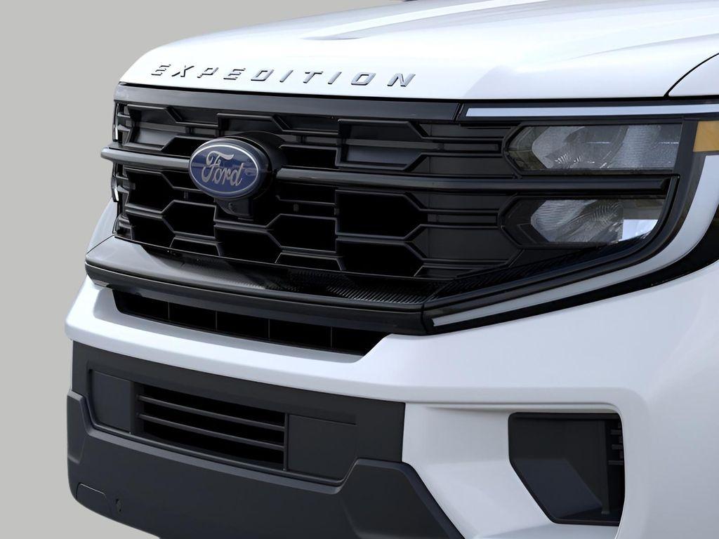 new 2025 Ford Expedition car, priced at $65,406