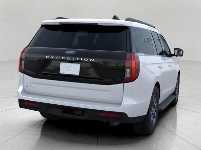new 2025 Ford Expedition car, priced at $68,735
