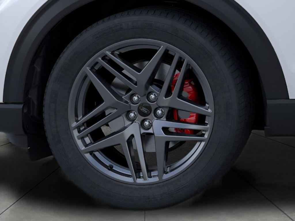 new 2025 Ford Explorer car, priced at $58,551