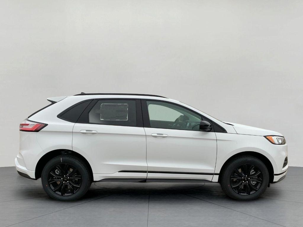 new 2024 Ford Edge car, priced at $33,998
