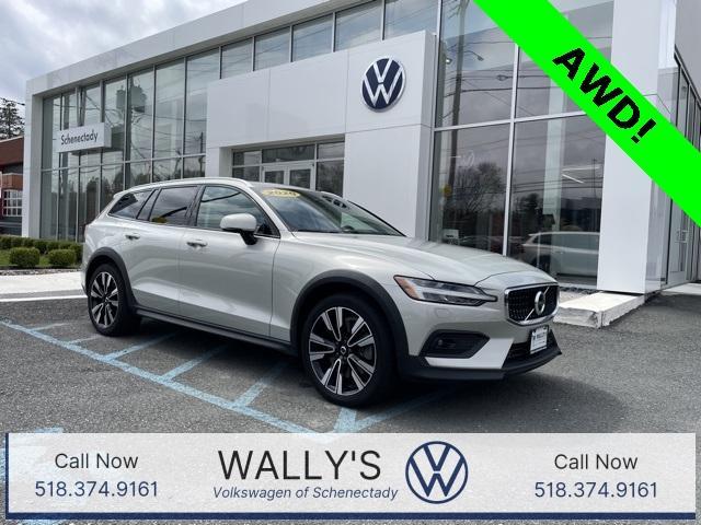 used 2020 Volvo V60 Cross Country car, priced at $29,500