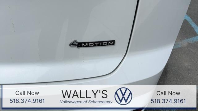 new 2024 Volkswagen Atlas Cross Sport car, priced at $52,116