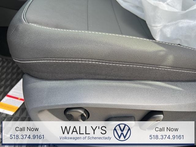 new 2024 Volkswagen Taos car, priced at $33,448