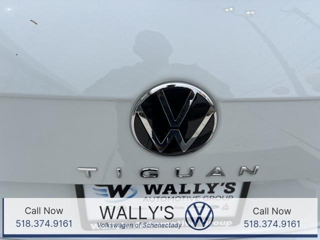 new 2024 Volkswagen Tiguan car, priced at $39,180