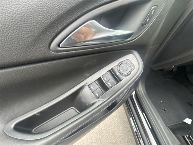 new 2025 Buick Encore GX car, priced at $32,115