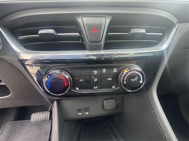 new 2025 Buick Encore GX car, priced at $32,115