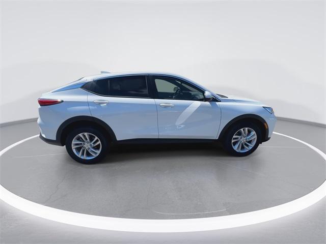 new 2025 Buick Envista car, priced at $23,488