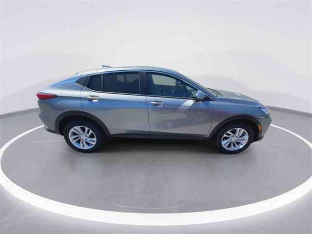 new 2025 Buick Envista car, priced at $25,485