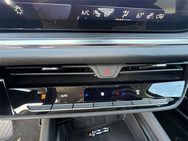 new 2025 Buick Envision car, priced at $37,740