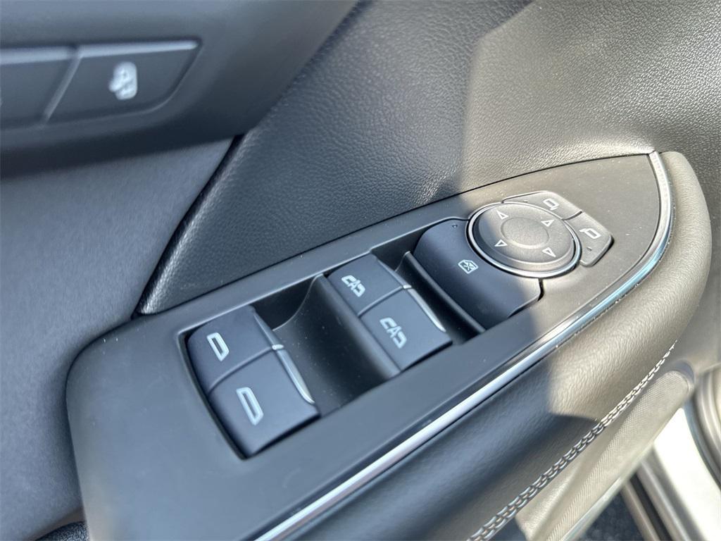 new 2025 Buick Envision car, priced at $36,488