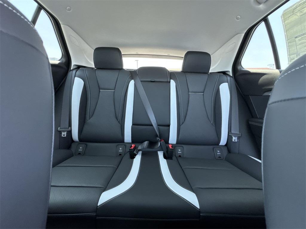new 2025 Buick Envision car, priced at $36,488