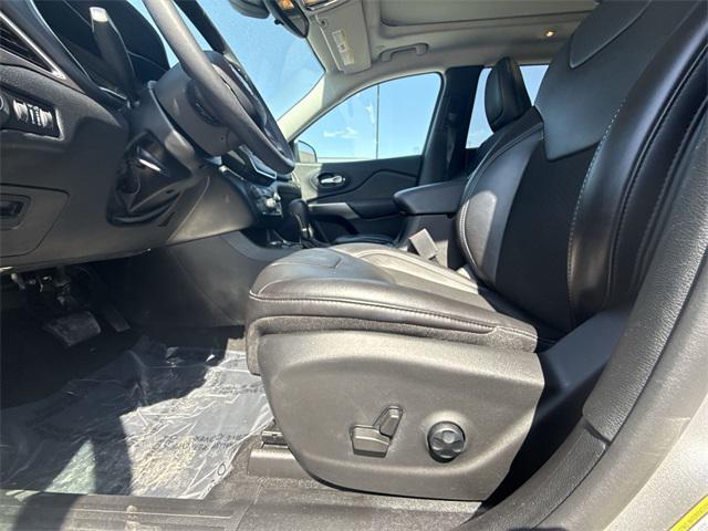 used 2021 Jeep Cherokee car, priced at $18,788