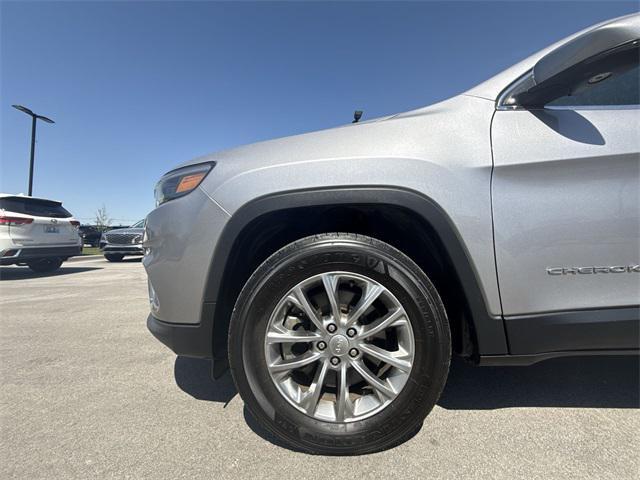 used 2021 Jeep Cherokee car, priced at $18,788