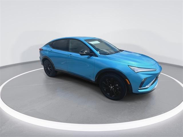 new 2025 Buick Envista car, priced at $28,575