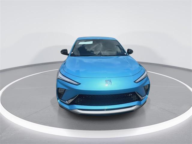 new 2025 Buick Envista car, priced at $28,575