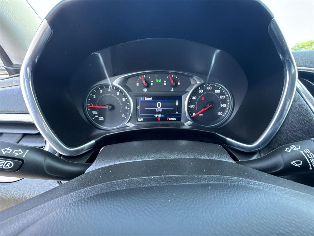 used 2023 Chevrolet Equinox car, priced at $22,997