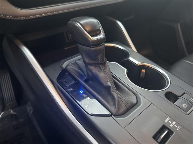 used 2021 Toyota Highlander car, priced at $19,987