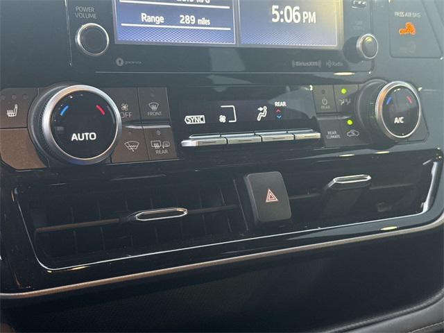 used 2021 Toyota Highlander car, priced at $19,987