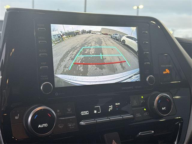 used 2021 Toyota Highlander car, priced at $19,987