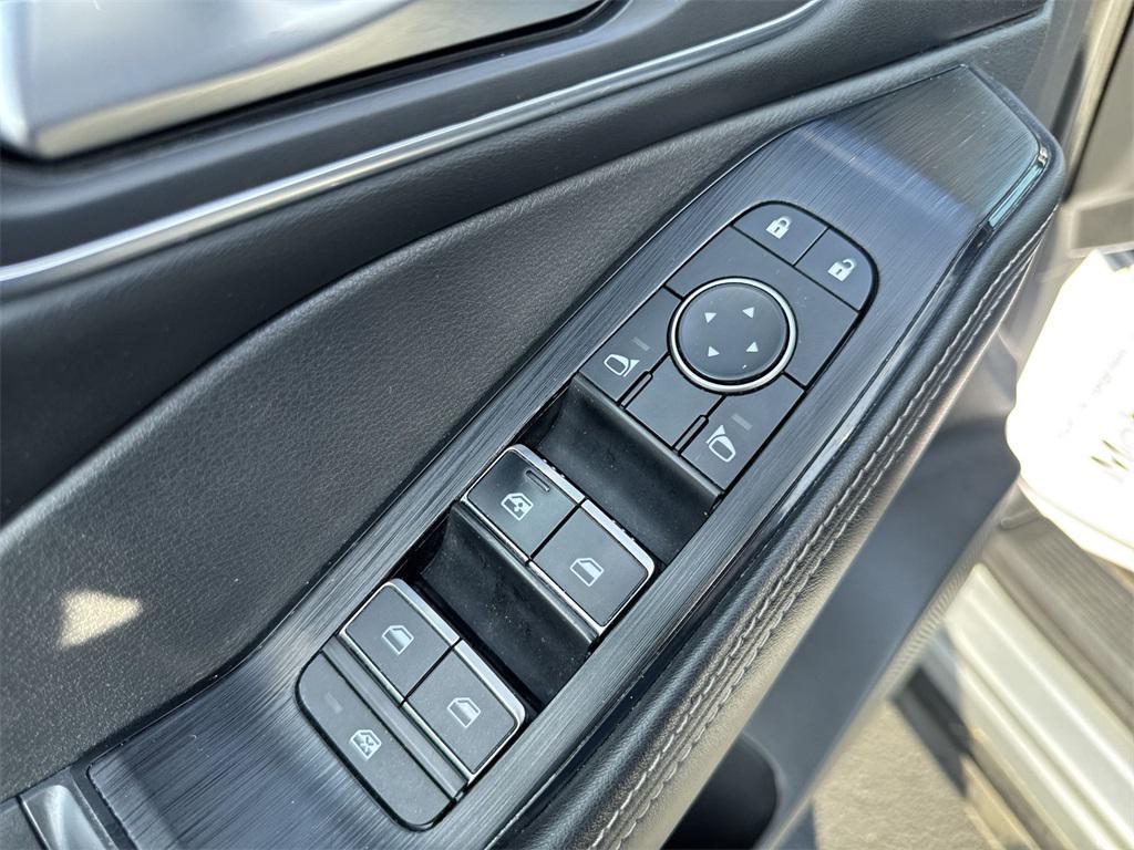 used 2021 Nissan Rogue car, priced at $19,500