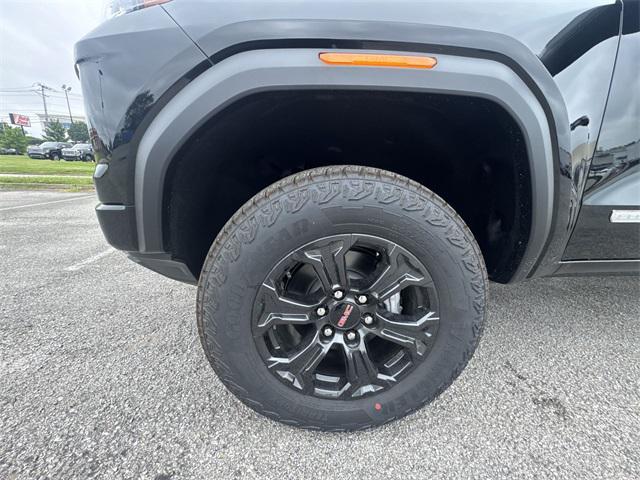 new 2025 GMC Canyon car, priced at $38,340