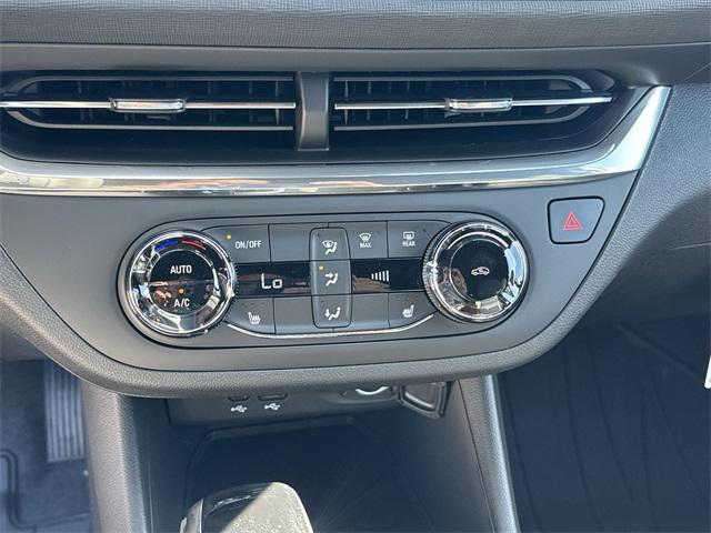 new 2025 Buick Envista car, priced at $25,640