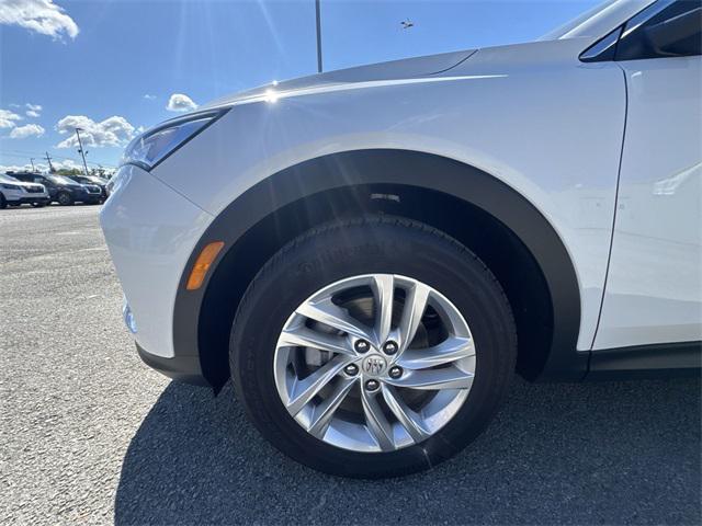 new 2025 Buick Envista car, priced at $25,640