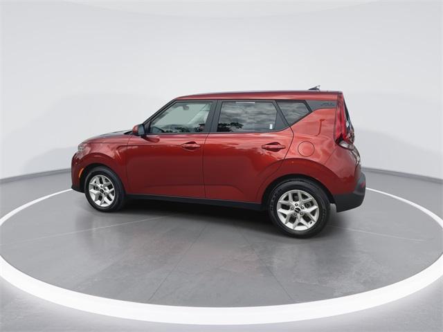 used 2022 Kia Soul car, priced at $20,288
