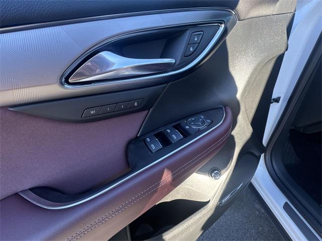 new 2025 Buick Envision car, priced at $41,240