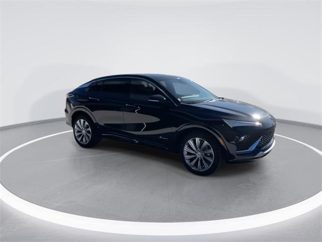 new 2024 Buick Envista car, priced at $29,190