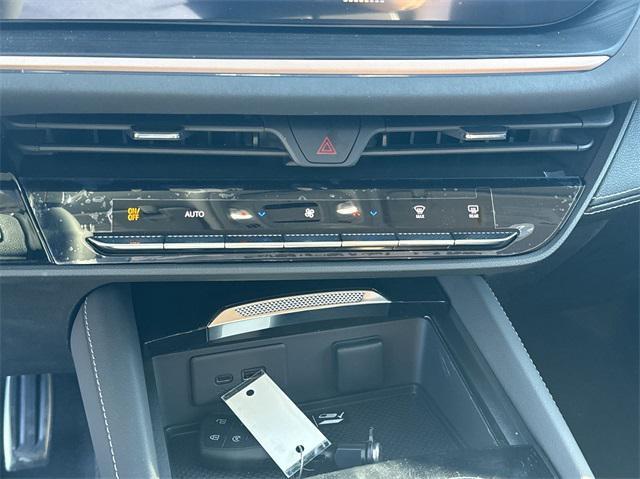 new 2025 Buick Envision car, priced at $40,240