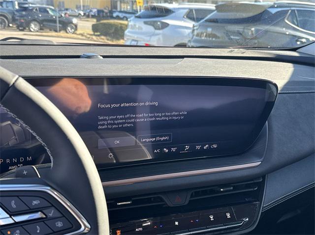 new 2025 Buick Envision car, priced at $40,240