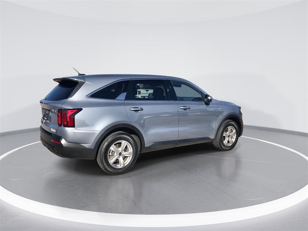used 2023 Kia Sorento car, priced at $24,888