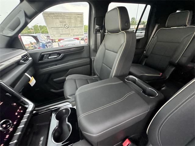 new 2025 GMC Yukon car, priced at $74,285