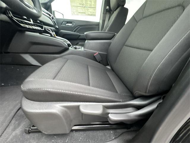 new 2025 GMC Canyon car, priced at $39,340