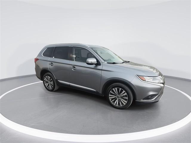 used 2020 Mitsubishi Outlander car, priced at $14,888