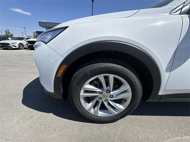 new 2025 Buick Envista car, priced at $23,488