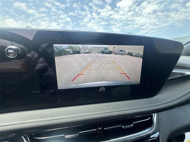 new 2025 Buick Envista car, priced at $30,285