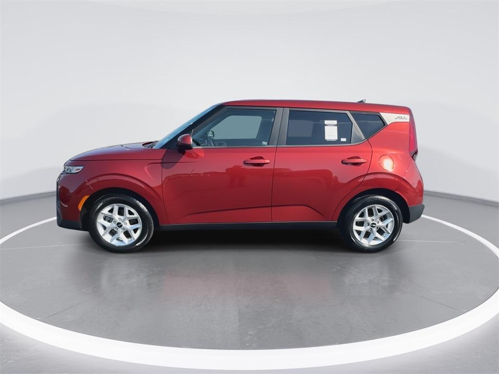 used 2022 Kia Soul car, priced at $17,796