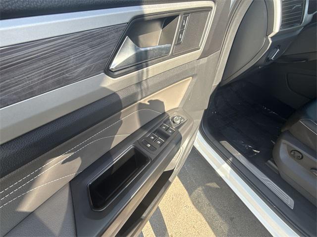 used 2023 Volkswagen Atlas Cross Sport car, priced at $24,960