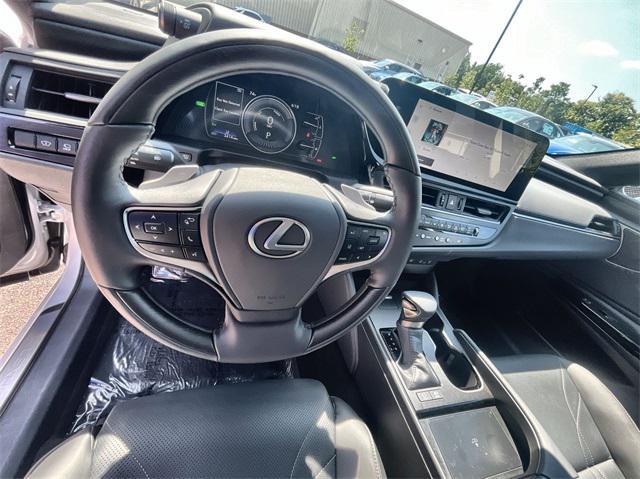 used 2024 Lexus ES 300h car, priced at $50,788