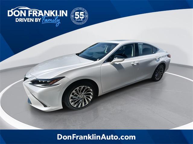 used 2024 Lexus ES 300h car, priced at $50,788