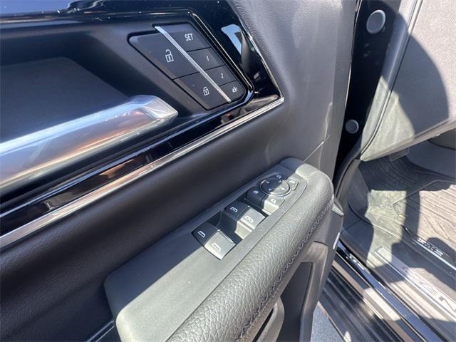 new 2025 GMC Yukon XL car, priced at $87,280