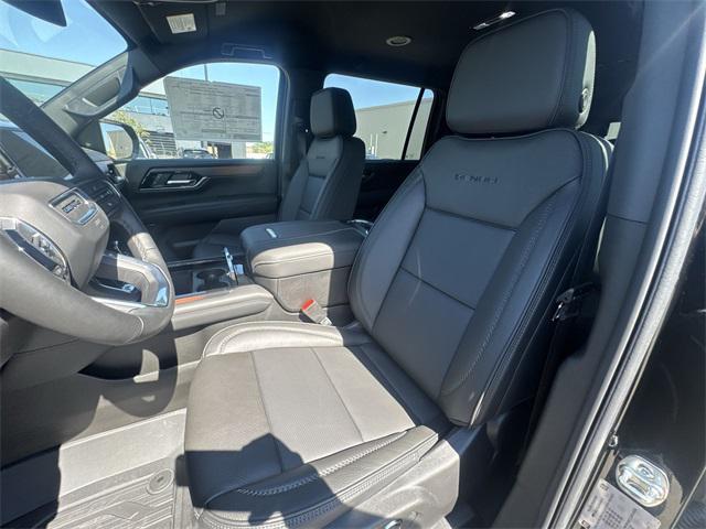 new 2025 GMC Yukon XL car, priced at $87,280