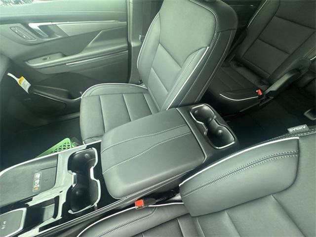 new 2025 Buick Enclave car, priced at $44,735