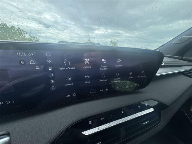 new 2025 Buick Enclave car, priced at $44,735