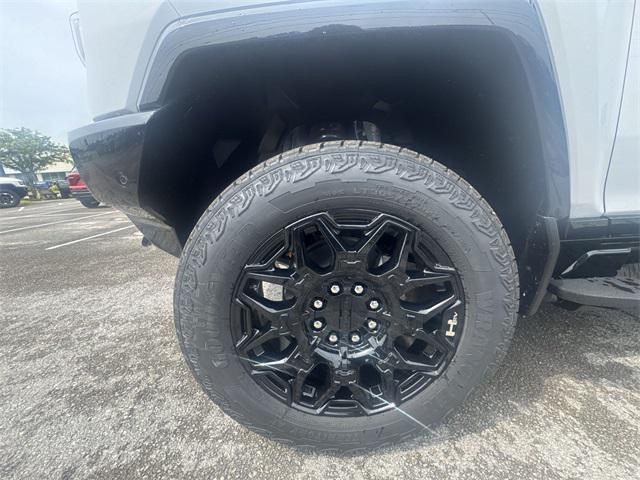 new 2025 GMC HUMMER EV SUV car, priced at $95,088