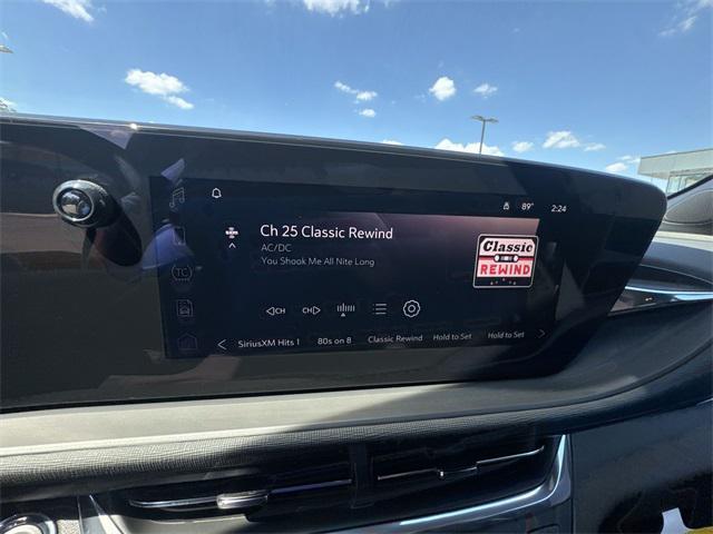 new 2025 Buick Envista car, priced at $26,730