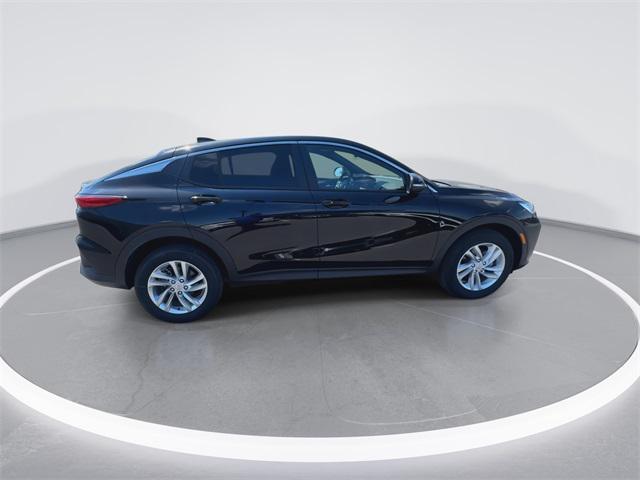 new 2025 Buick Envista car, priced at $26,730